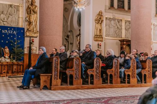 Koncert-koled-w-Sanktuarium-Matki-Boskiej-Bolesnej-w-Limanowej-31