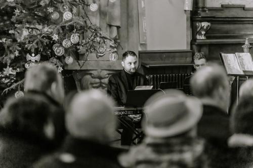 Koncert-koled-w-Sanktuarium-Matki-Boskiej-Bolesnej-w-Limanowej-35