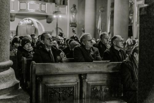 Koncert-koled-w-Sanktuarium-Matki-Boskiej-Bolesnej-w-Limanowej-46