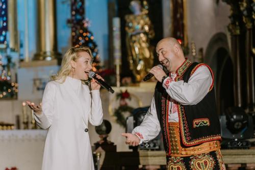 Koncert-koled-w-Sanktuarium-Matki-Boskiej-Bolesnej-w-Limanowej-48