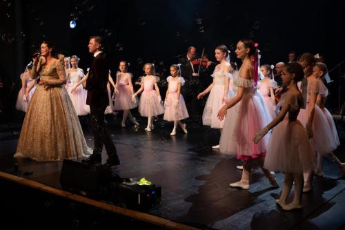Solidarni z Ukrainą - Opowieści Muzyczne w Małopolskim Centrum Kultury SOKÓŁ-10