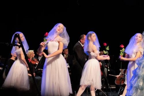 Solidarni z Ukrainą - Opowieści Muzyczne w Małopolskim Centrum Kultury SOKÓŁ-27